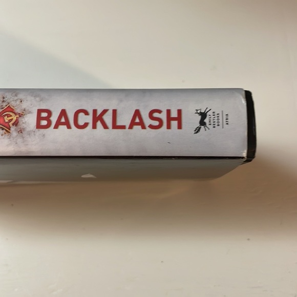 First Edition 2019 Brad Thor A Thriller Backlash hardcover book NYT Bestseller - Picture 4 of 16